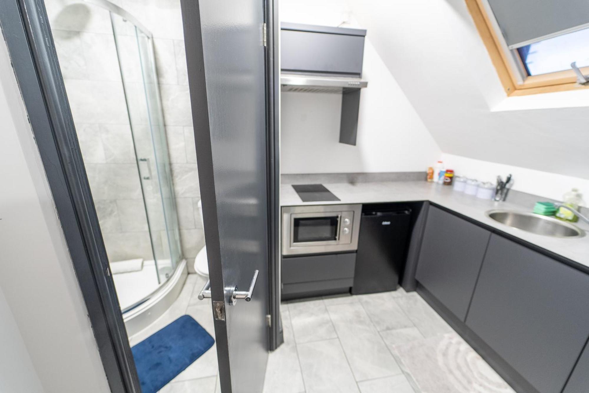 Free Parking Cosy Studios Close To City And Qe And Uob! Birmingham Cameră foto